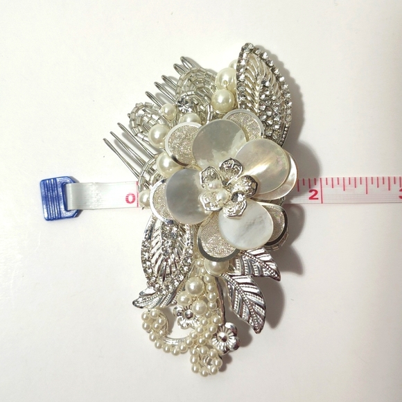 David's Bridal Mother of Pearl Mixed Media Flower Hair Comb STYLE# C9079 - Picture 11 of 11